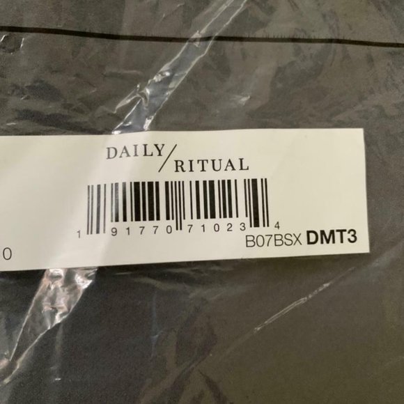 Daily/Ritual Sleeveless Gray Size 10 Women's Tank-Top Blouse. - Picture 8 of 8